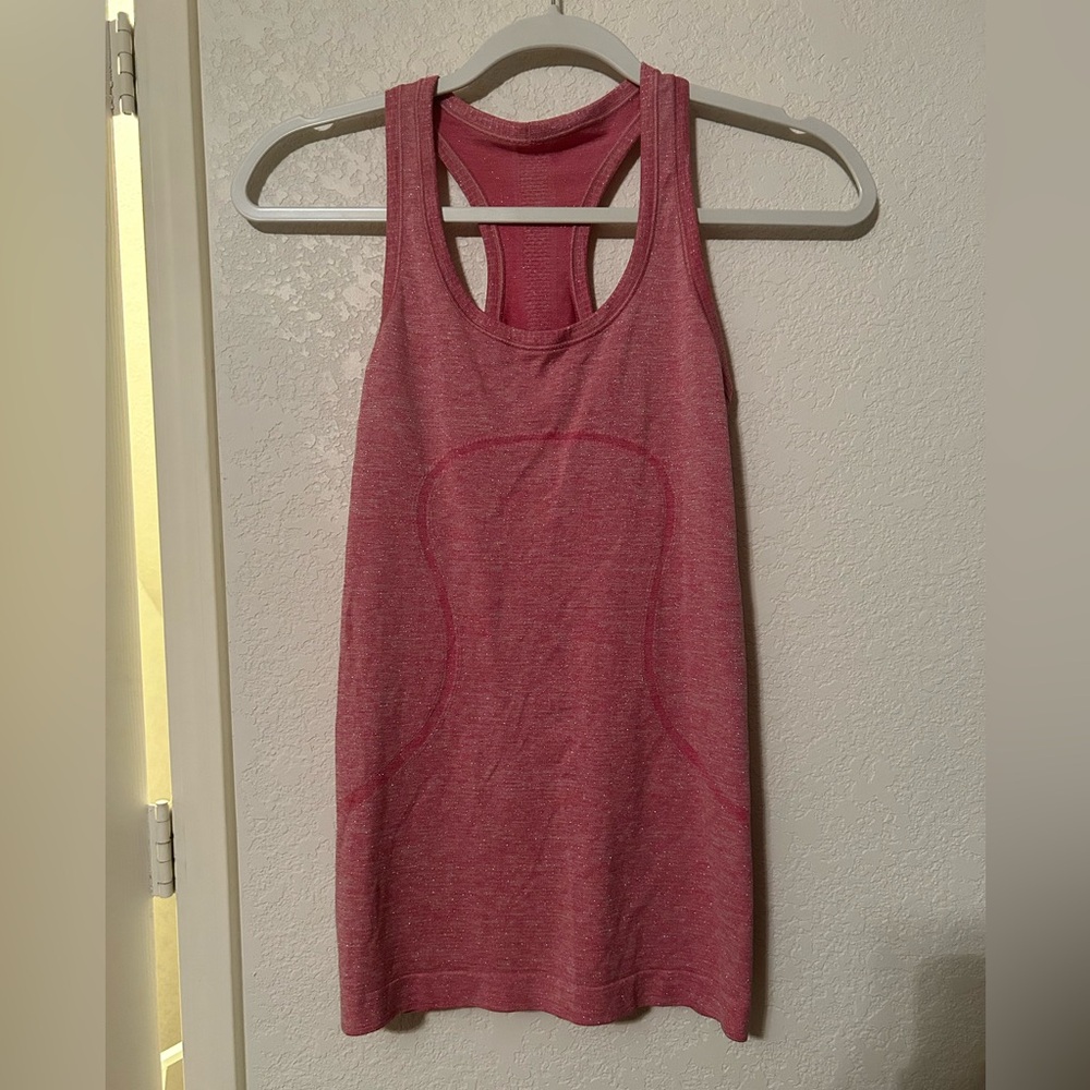 Lululemon Swiftly Tech tank